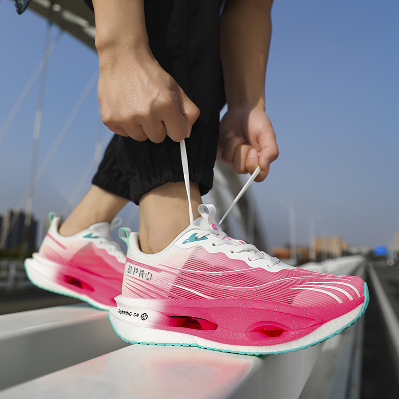 Men's Sports Shoes Carbon Plat - đánh giá và giá Running Gear Ladies