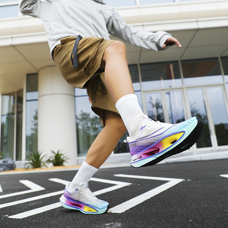 Men's Sports Shoes Carbon Plat - đánh giá và giá Running Gear Ladies